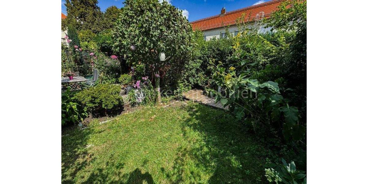 Reihenmittelhaus Dresden Trachau - 4 Zimmer, 70 m&sup2;, 245.000&euro; | Angebot:25769793