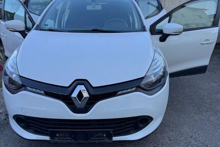 Renault Clio 150.000 km 5.100 &euro; Sankt Sebastian 56220