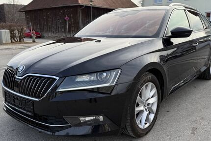 Skoda Superb 150.000 km 17.900 € Obergünzburg 87634
