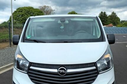 Opel Vivaro 154.500 km 15.899 &euro; Herzogenrath 52134