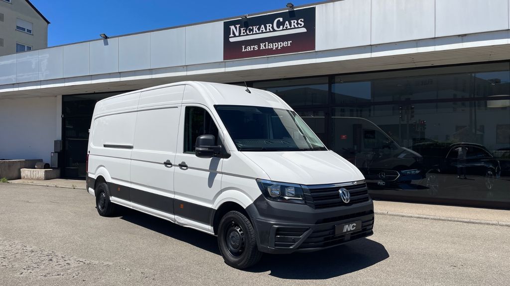 VW Crafter 87.436 km 24.100 &euro; Villingen- Schwenningen 78054