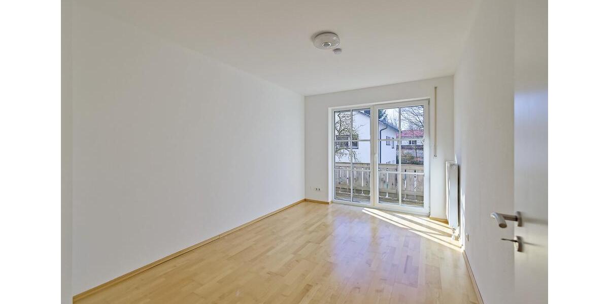 Reihenhaus Geretsried - 5 Zimmer, 159 m&sup2;, 2.250&euro; | Angebot:25256425