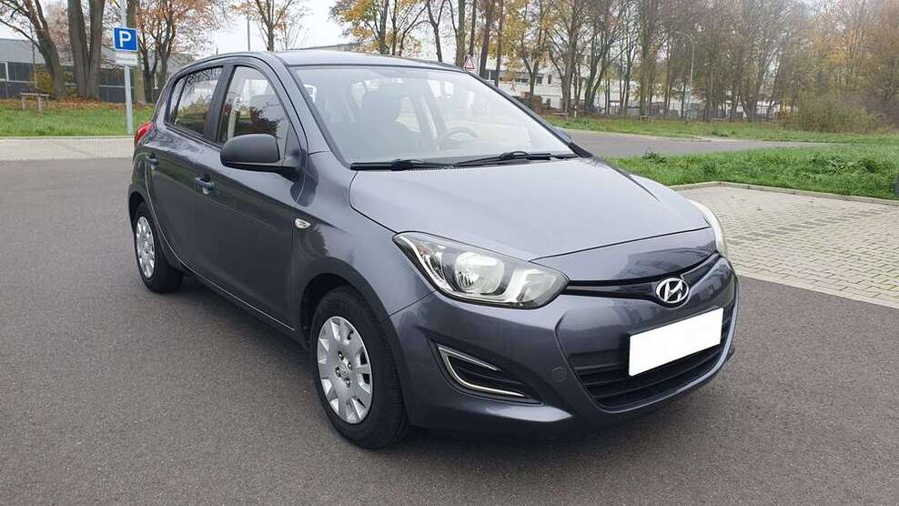Hyundai i20 83.000 km 5.500 € Krefeld 47804