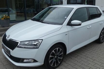 Skoda Fabia 51.003 km 11.750 &euro; Bernburg 06406