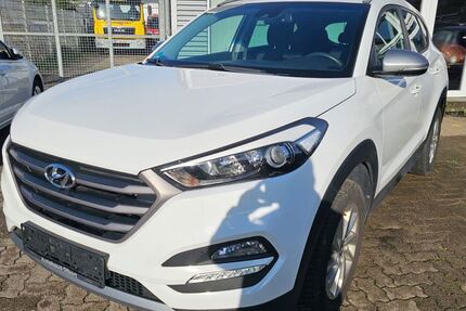 Hyundai TUCSON 79.880 km 13.590 &euro; Bad Segeberg 23795