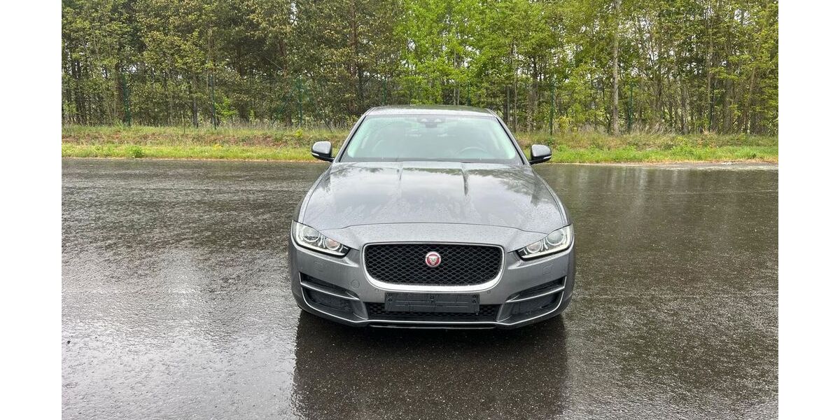 Jaguar XE 171.000 km 9.400 &euro; Berlin 12347