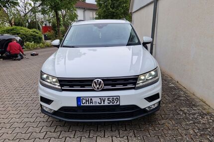VW Tiguan 220.600 km 16.500 &euro; Roding 93426