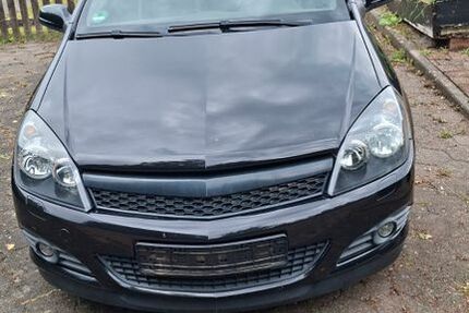 Opel Astra 228.000 km 2.777 &euro; Holzminden 37603