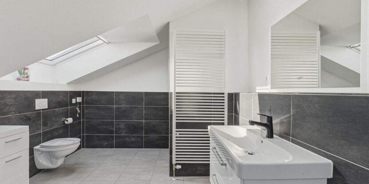 Mehrfamilienhaus, Wohnhaus Neunburg vorm Wald Kröblitz - 6 Zimmer, 224 m&sup2;, 529.000&euro; | Angebot:25680323