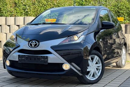 Toyota Aygo (X) 82.400 km 6.999 &euro; Fulda 36043