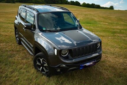 Jeep Renegade 52.000 km 24.999 &euro; Hosenfeld 36154