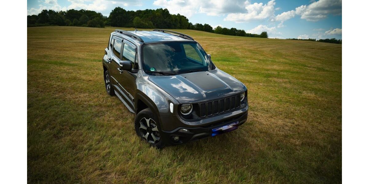 Jeep Renegade 52.000 km 24.999 &euro; Hosenfeld 36154