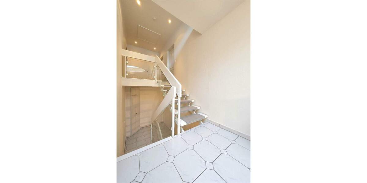 Gewerbeobjekt Norderstedt Harksheide - 9 Zimmer, 260 m&sup2;, 1.325.000&euro; | Angebot:23953195