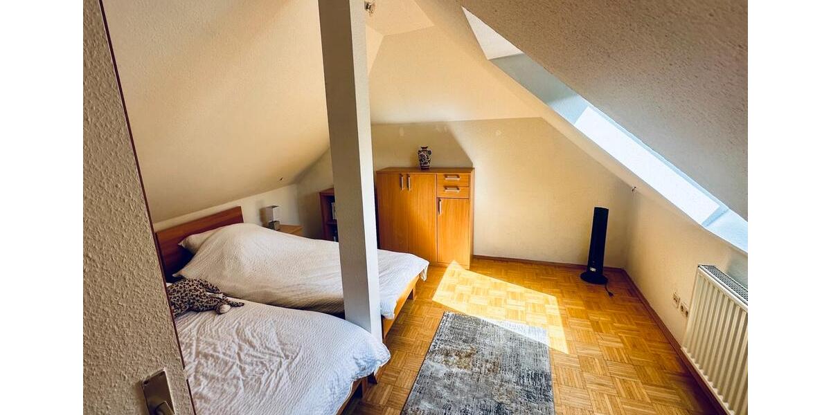 Dachgeschoßwohnung Fulda Aschenberg - 3 Zimmer, 61 m&sup2;, 520&euro; | Angebot:26694095