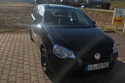 VW Polo 180.000 km 2.200 &euro; Furtwangen 78120