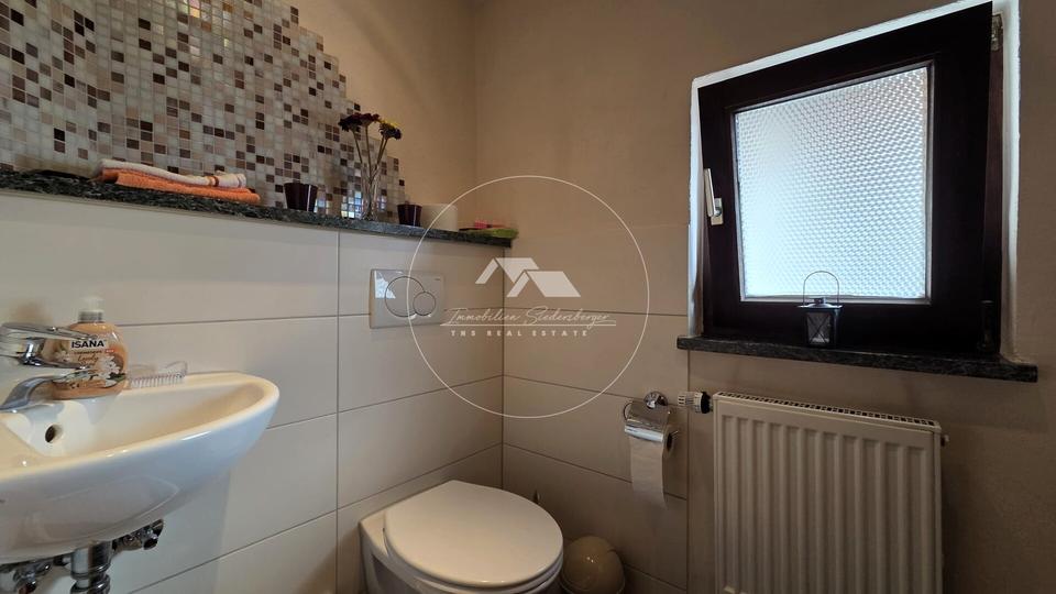 Etagenwohnung Abensberg - 4 Zimmer, 115 m&sup2;, 1.000&euro; | Angebot:25979881