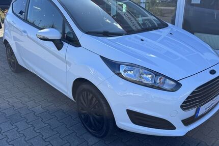 Ford Fiesta 147.349 km 4.860 &euro; Cottbus 03051