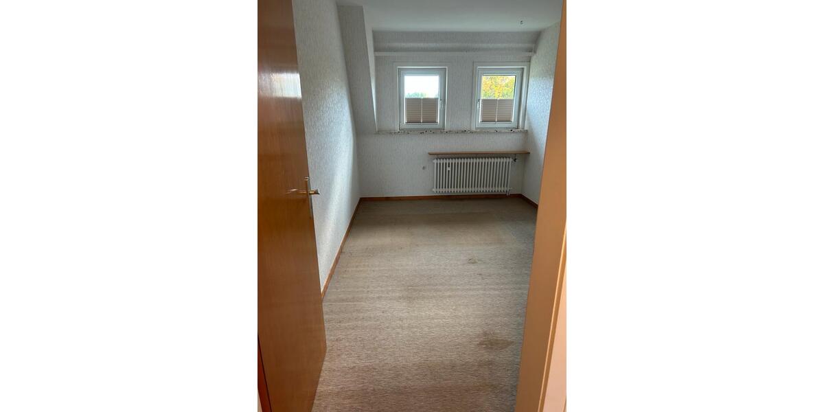 Doppelhaushälfte Faßberg - 5 Zimmer, 210.000&euro; | Angebot:23244601