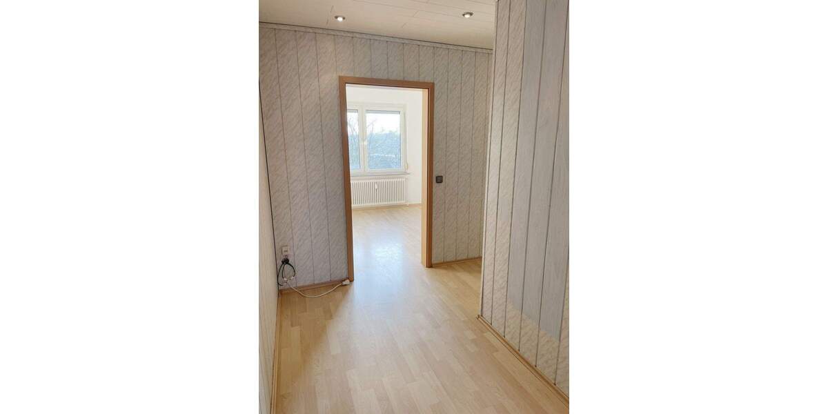 Etagenwohnung Ulm Wiblingen - 4 Zimmer, 95 m&sup2;, 330.000&euro; | Angebot:25423413