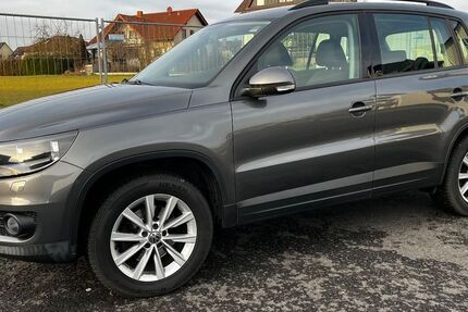 VW Tiguan 128.000 km 7.490 &euro; Großenlüder 36137