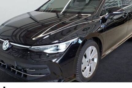 VW Golf 24.926 km 34.960 € Ettlingen 76275