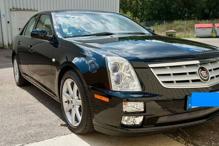 Cadillac STS 50.300 km 18.900 &euro; Großerlach 71577
