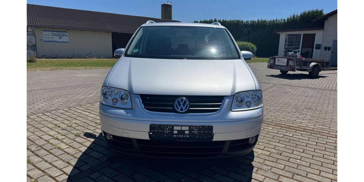 VW Touran 197.460 km 1.990 &euro; Meckenbeuren 88074