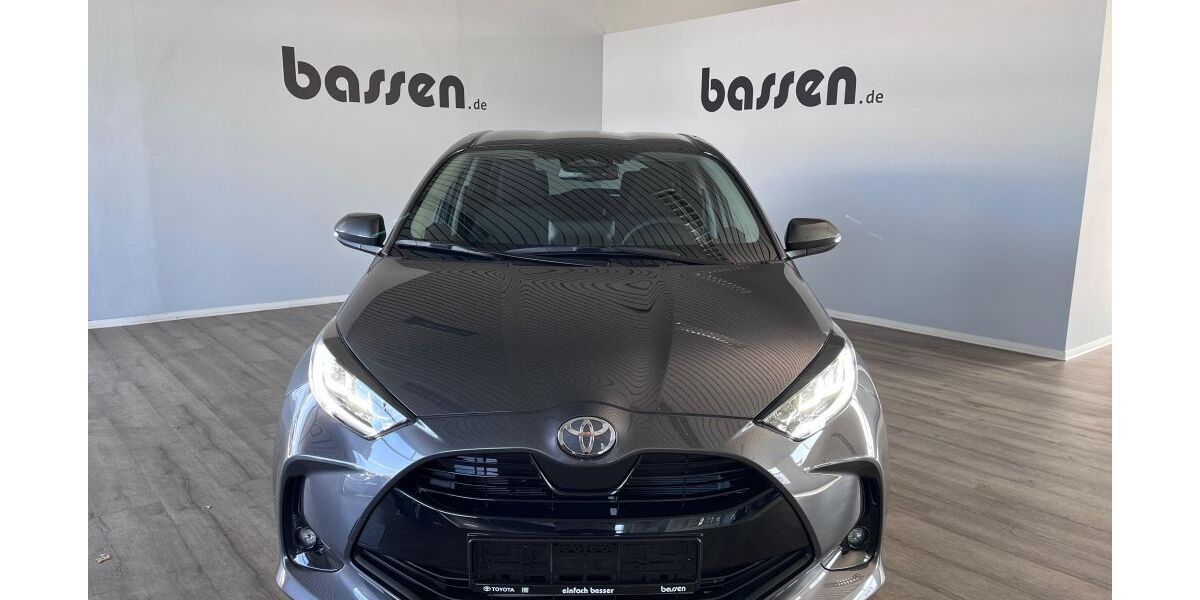 Toyota Yaris 8.500 km 22.890 &euro; Rotenburg 27356