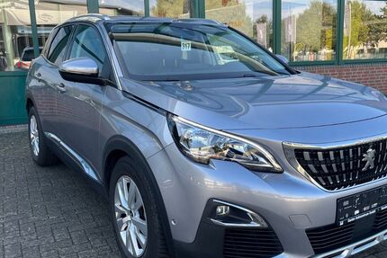 Peugeot 3008 115.056 km 11.999 &euro; Ganderkesse 27777