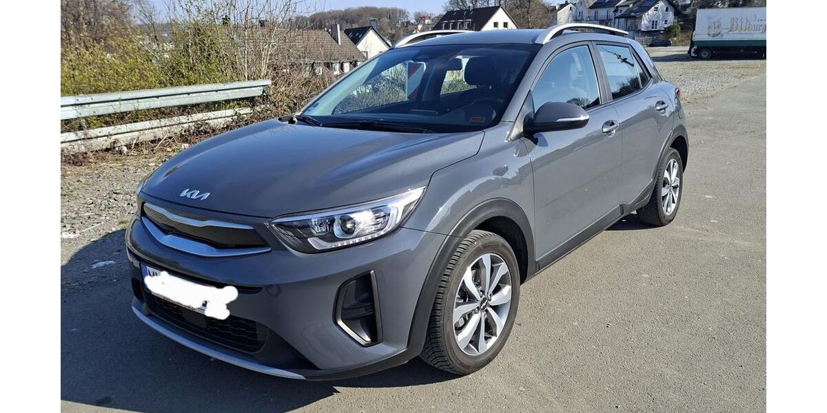 Kia Stonic 24.530 km 14.900 &euro; Lüdenscheid 58509