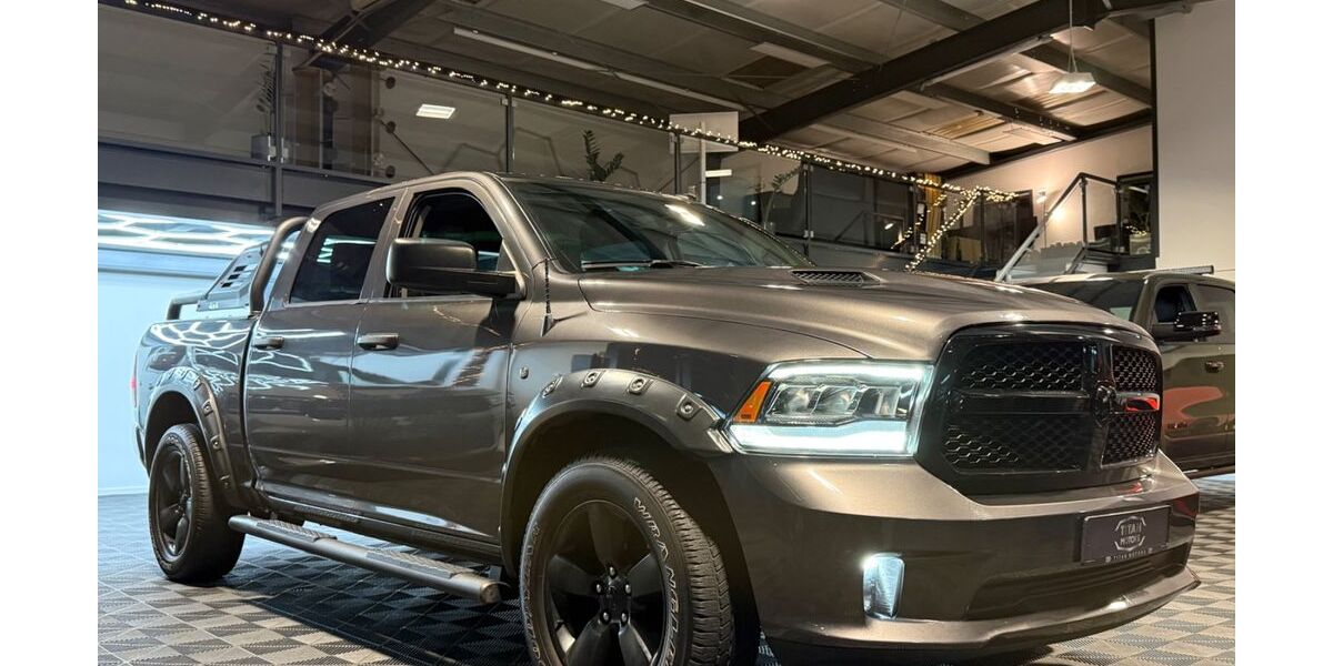 Dodge RAM 62.000 km 40.900 &euro; Borstorf 23881