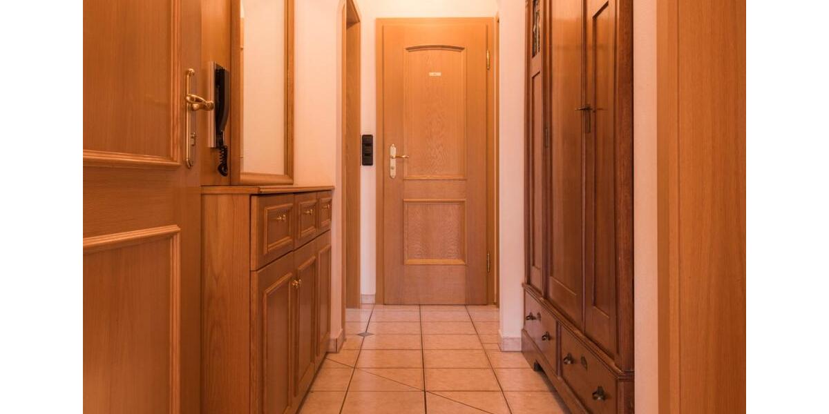 Etagenwohnung Kirchanschöring - 3 Zimmer, 96 m&sup2;, 980&euro; | Angebot:25415390