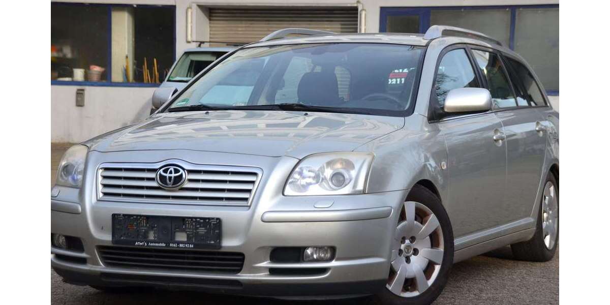 Toyota Avensis 197.895 km 2.970 &euro; Düsseldorf 40599