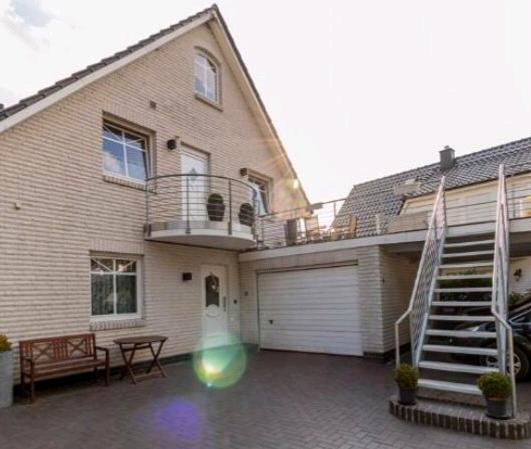 Etagenwohnung Achim - 5 Zimmer, 100 m&sup2;, 1.500&euro; | Angebot:26255400