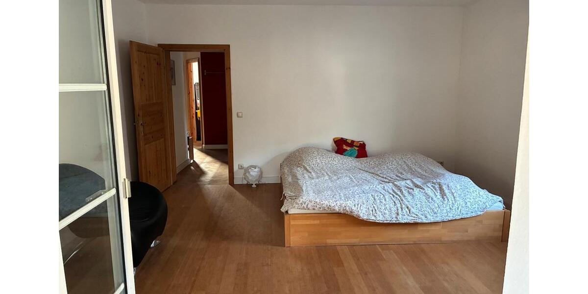 Einfamilienhaus Reil - 7 Zimmer, 235 m&sup2;, 270.000&euro; | Angebot:26942165