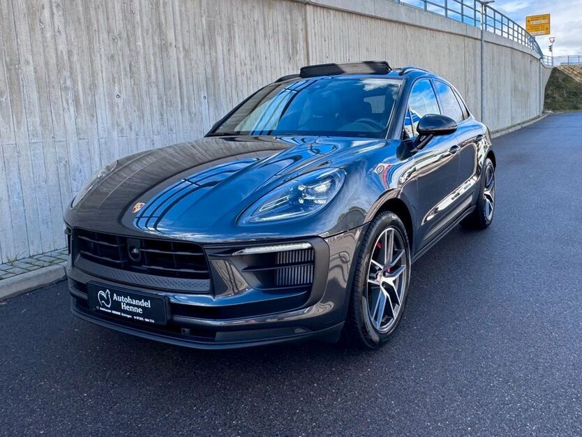 Porsche Macan 32.500 km 75.900 € Essingen 73457