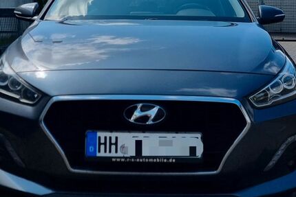 Hyundai i30 92.200 km 15.400 &euro; Hamburg 22453