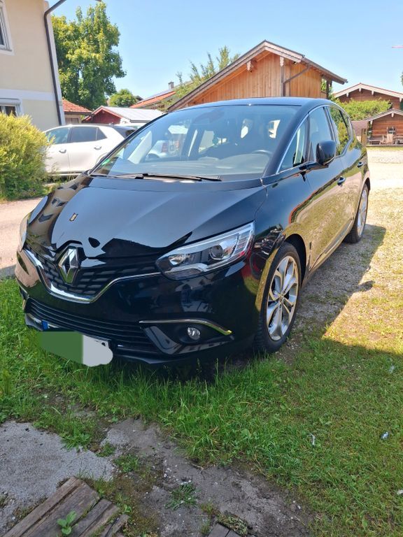 Renault Scenic 127.000 km 9.900 € Stallwang 94375