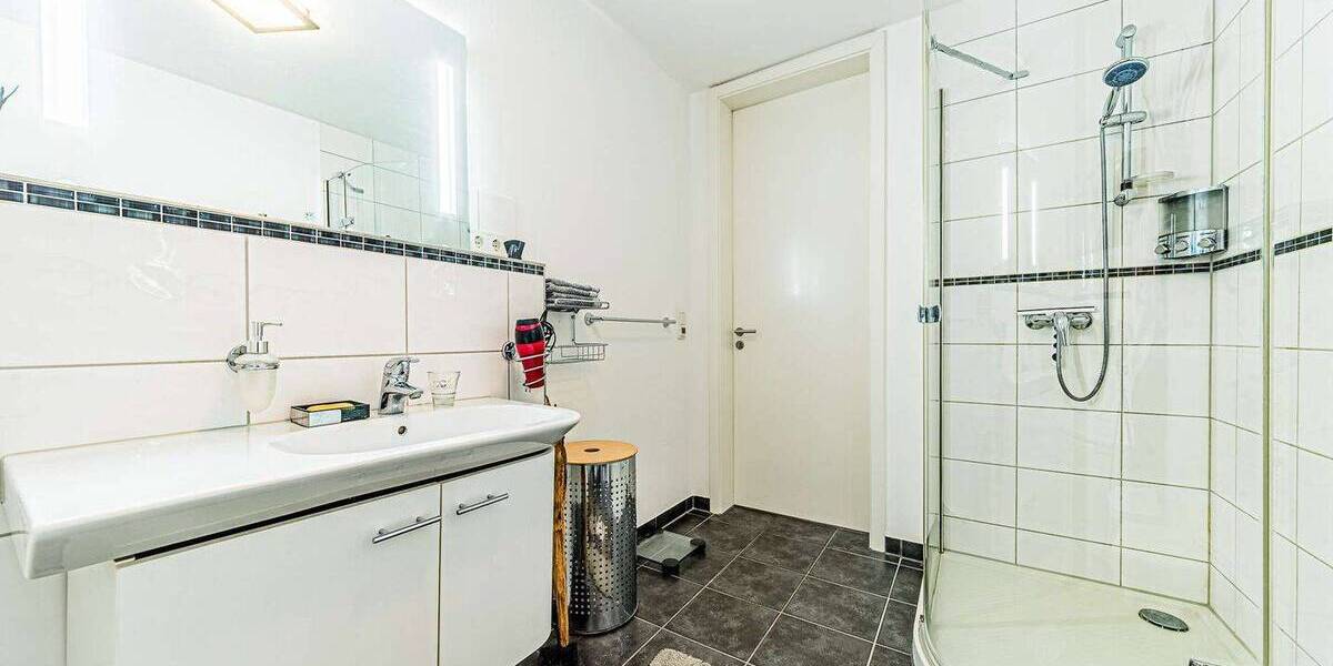 Etagenwohnung Offenbach am Main Bieberer Berg - 3 Zimmer, 112 m&sup2;, 2.200&euro; | Angebot:26388190
