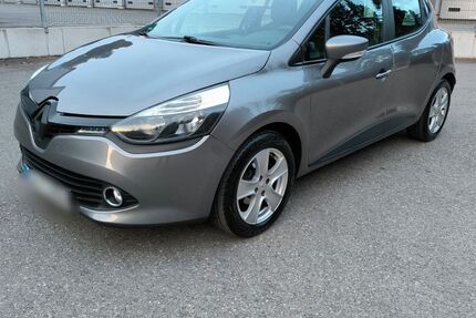 Renault Clio 146.000 km 6.200 &euro; Nagold 72202