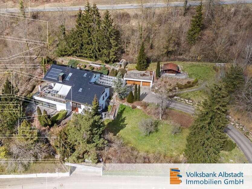Haus zum Kaufen in Albstadt 1.450.000 € 496 m²