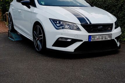 Cupra Leon 126.000 km 16.450 &euro; Hamburg 22041