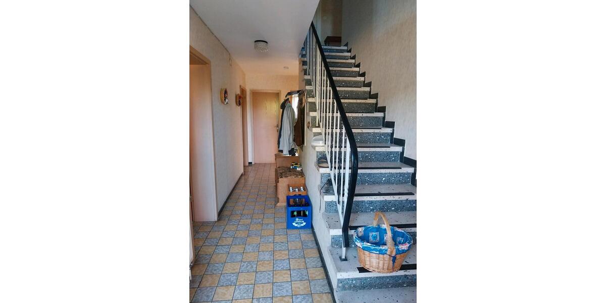 Einfamilienhaus Burgoberbach - 6 Zimmer, 175 m&sup2;, 290.000&euro; | Angebot:27115587