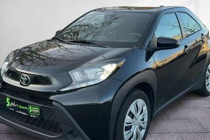 Toyota Aygo 17.853 km 12.860 &euro; Halle 06130