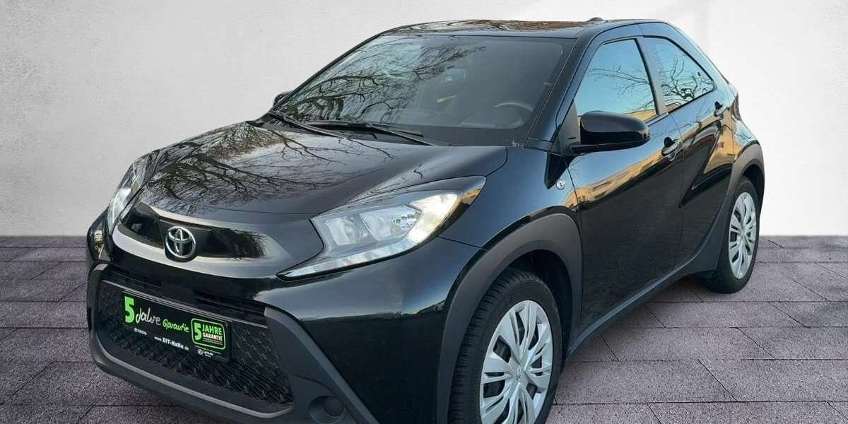 Toyota Aygo 17.853 km 12.860 &euro; Halle 06130
