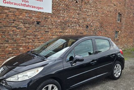 Peugeot 207 136.377 km 2.390 &euro; Spenge 32139