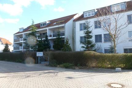 2-Zimmer Wohnung mit großen Balkon und TG-Platz für 670€ warm 2 zimmer