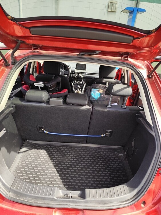 Mazda 2 173.000 km 7.250 € Viersen 41747