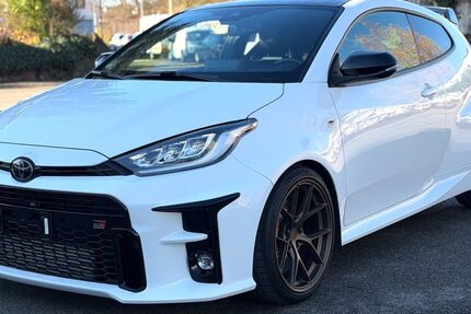 Toyota Yaris 32.000 km 37.490 &euro; Möglingen 71696