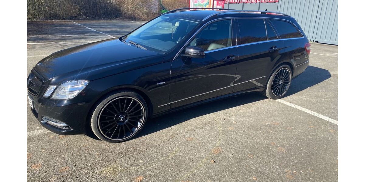 Mercedes-Benz E 200 119.600 km 13.400 &euro; Börnsen 21039